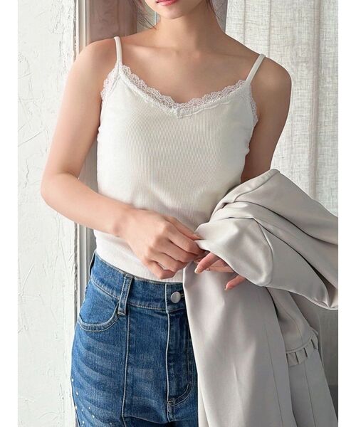 RESEXXY（リゼクシー）の「レーストリミングキャミ（キャミソール・レディース・ブラック/ブラウン/ホワイト・FREE）」の2枚目の写真