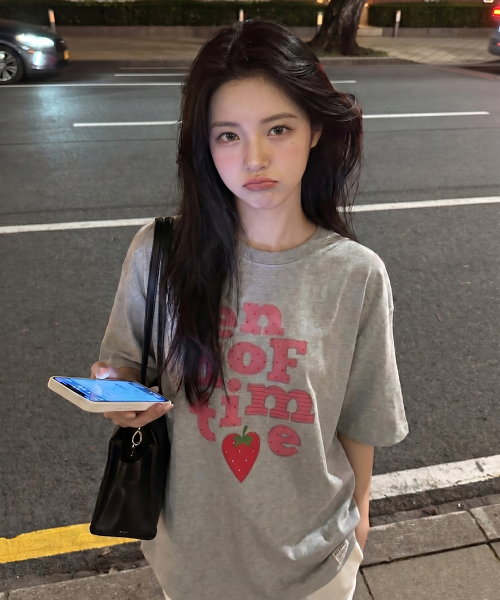 GRAVER（グレーバー）の「[ユニセックス]ベリーEND OF TIME半袖Tシャツ_3カラー（Tシャツ/カットソー・レディース・ブラック/ホワイト/ライトグレー/イエロー/スカイブルー・SMALL/MEDIUM/LARGE/X-LARGE/X-SMALL）」の9枚目の写真