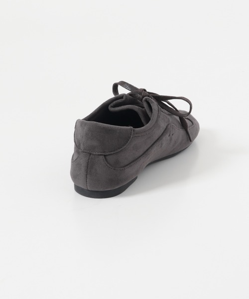 KBF（ケイビーエフ）の「タンデザインスニーカー（スニーカー・レディース・チャコールグレー/ライトベージュ・36/38/37）」の18枚目の写真