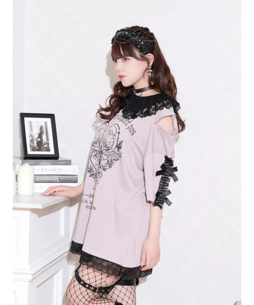 NOEMIE(ノエミー)の「レース衿袖リボンエンジェルチュニック(Tシャツ/カットソー・レディース・ブラック/ピンク・M)」の4枚目の写真