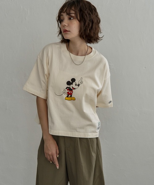 notch.(ノッチ)の「DISCUS ATHLETIC ディスカスアスレチック×Disney ディズニー Mickey ミッキーマウス Tシャツ(Tシャツ/カットソー・レディース・その他2/その他1/アイボリー/ブラック/ホワイト/オフホワイト/チャコール/ダークグレー・M/L)」の20枚目の写真