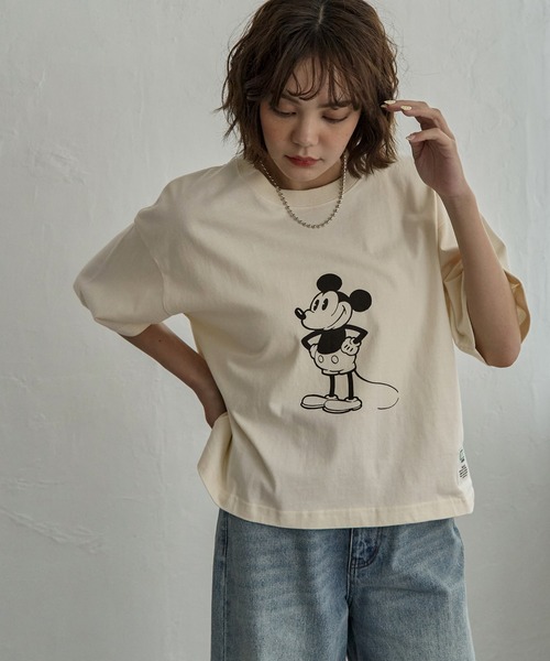 notch.(ノッチ)の「DISCUS ATHLETIC ディスカスアスレチック×Disney ディズニー Mickey ミッキーマウス Tシャツ(Tシャツ/カットソー・レディース・その他2/その他1/アイボリー/ブラック/ホワイト/オフホワイト/チャコール/ダークグレー・M/L)」の9枚目の写真