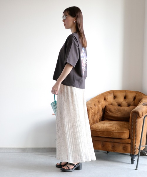 cepo(セポ)の「【CONVERSE】CVハイカットシューズプリント ショートスリーブTee(Tシャツ/カットソー・レディース・ブラック/パープル/オートミール・M)」の12枚目の写真