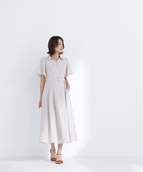 NATURAL BEAUTY BASIC（ナチュラルビューティーベーシック）の「【sweet4月号掲載】【ちょうど、いい服】“初めまして”がうまくいく好印象ワンピース（シャツワンピース・レディース・ベージュ/ネイビー/イエロー/ブルー・SMALL/MEDIUM/LARGE/P/S）」の6枚目の写真