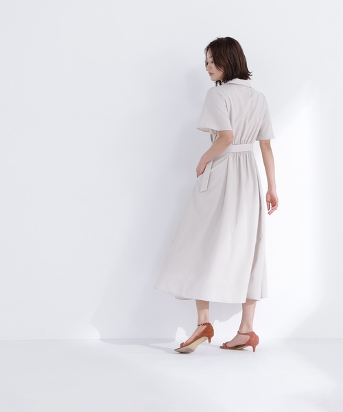 NATURAL BEAUTY BASIC（ナチュラルビューティーベーシック）の「【sweet4月号掲載】【ちょうど、いい服】“初めまして”がうまくいく好印象ワンピース（シャツワンピース・レディース・ベージュ/ネイビー/イエロー/ブルー・SMALL/MEDIUM/LARGE/P/S）」の9枚目の写真