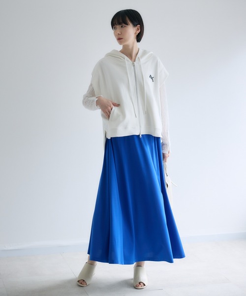 Paradise Picnic(パラダイスピクニック)の「TRANOI. ラウンドフーディベスト(ベスト・レディース・ホワイト/ブラック/グレー・FREE)」の13枚目の写真