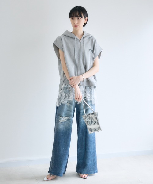 Paradise Picnic(パラダイスピクニック)の「TRANOI. ラウンドフーディベスト(ベスト・レディース・ホワイト/ブラック/グレー・FREE)」の22枚目の写真