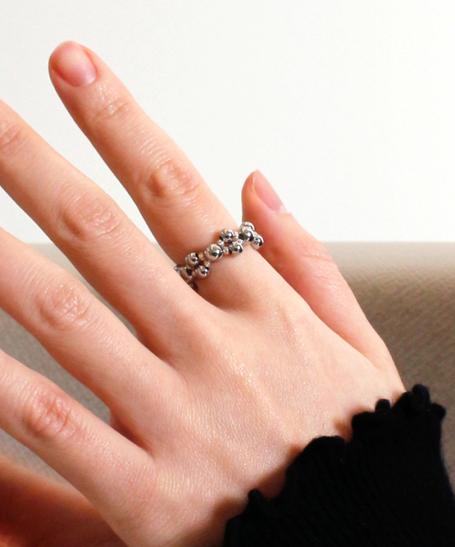 NOONOO FINGERS（ヌヌフィンガーズ）の「バブルペブルリング（リング・レディース・その他・MEDIUM/SMALL）」の4枚目の写真
