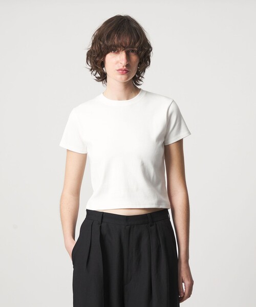 6(ロク)の「<6(ROKU)>コットン フライス Tシャツ 26SS(Tシャツ/カットソー・レディース・ホワイト/ピンク/ライトブルー/ブラック/その他1・FREE)」の2枚目の写真