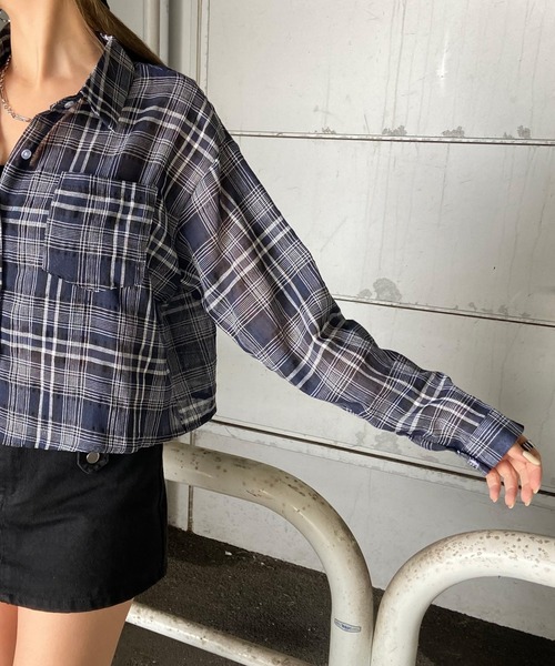 non-hedge(ノンヘッジ)の「シアーショート丈チェックシャツ(シャツ/ブラウス・レディース・ベージュ/ネイビー/オフホワイト/ブラック・FREE)」の7枚目の写真