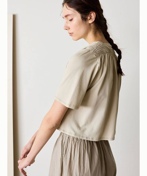 Bshop(ビショップ)の「WL | ナチュラルダイ ミントジャージーTシャツ WOMEN(Tシャツ/カットソー・レディース・ブラック/グレイッシュベージュ・F)」の1枚目の写真