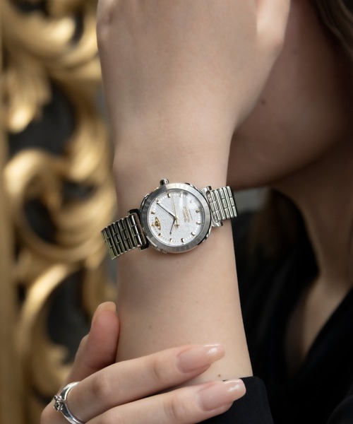 Vivienne Westwood(ヴィヴィアンウエストウッド)の「「Vivienne Westwood/ヴィヴィアン・ウエストウッド」チェルシー - レディース シルバー ホワイト ダイヤル & シルバー ブレスレット(アナログ腕時計・レディース・シルバー・30mm)」の3枚目の写真