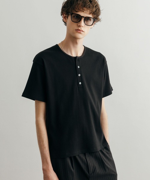 LURAKU(ルラク)の「【LURAKU】Henry Neck Short Sleeve Tee / ヘンリーネック半袖Tシャツ(Tシャツ/カットソー・メンズ・ブラック/オフホワイト/グレー・M/L/S)」の22枚目の写真