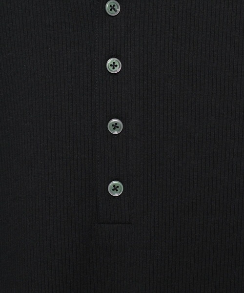 LURAKU(ルラク)の「【LURAKU】Henry Neck Short Sleeve Tee / ヘンリーネック半袖Tシャツ(Tシャツ/カットソー・メンズ・ブラック/オフホワイト/グレー・M/L/S)」の11枚目の写真