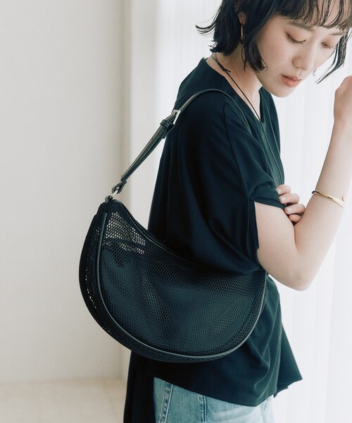 RIVE DROITE(リヴドロワ)の「予約【アレンジ自在】ポーチsetメッシュミニバッグ(ハンドバッグ・レディース・ブラック/レッド・FREE)」の3枚目の写真