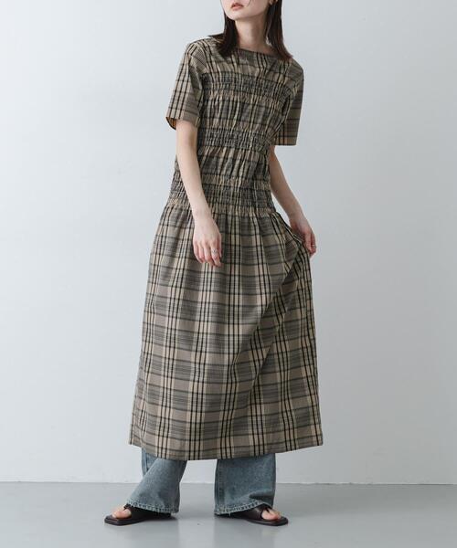 SENSE OF PLACE by URBAN RESEARCH(センスオブプレイスバイアーバンリサーチ)の「チェックシャーリングワンピース(ワンピース・レディース・ベージュ系その他/ブラック系その他・ONE/S)」の16枚目の写真