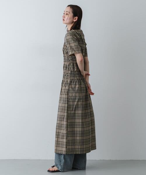 SENSE OF PLACE by URBAN RESEARCH(センスオブプレイスバイアーバンリサーチ)の「チェックシャーリングワンピース(ワンピース・レディース・ベージュ系その他/ブラック系その他・ONE/S)」の19枚目の写真