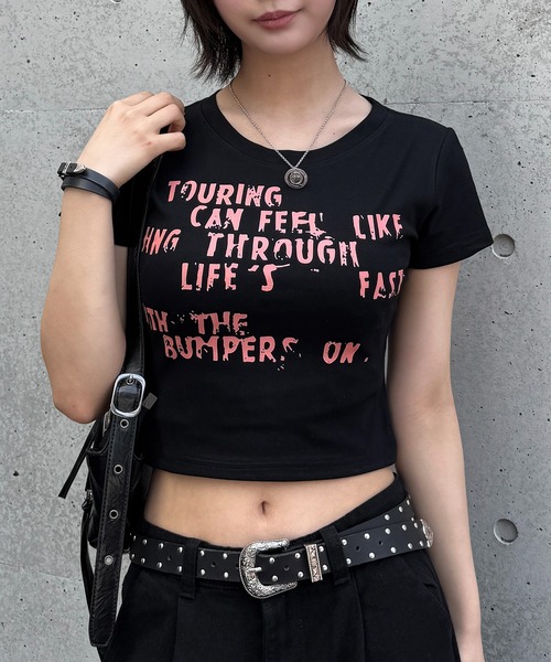 lilful（リルフル）の「【26年春夏新作】かすれロゴプリントコンパクト半袖Tシャツ（Tシャツ/カットソー・レディース・ブラック・S/M）」の8枚目の写真