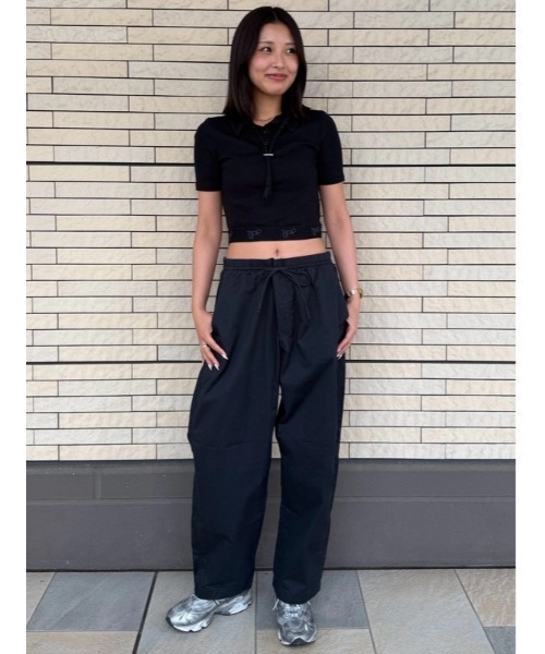 GAP(ギャップ)の「リブ クロップド ポロシャツ(ポロシャツ・レディース・ホワイト/ブラック・S/M/XS/XL/L/XXS)」の19枚目の写真