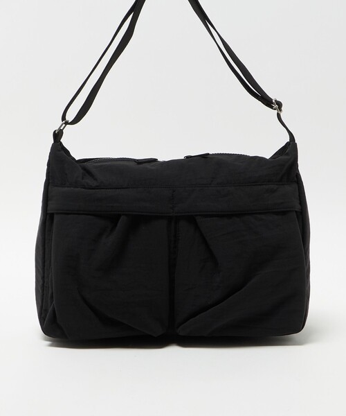A DAY IN THE LIFE UNITED ARROWS（アデイインザライフユナイテッドアローズ）の「ワッシャー ヘルメット ショルダーバッグ＜A DAY IN THE LIFE＞（ショルダーバッグ・メンズ・ブラック・FREE）」の2枚目の写真