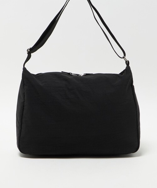 A DAY IN THE LIFE UNITED ARROWS（アデイインザライフユナイテッドアローズ）の「ワッシャー ヘルメット ショルダーバッグ＜A DAY IN THE LIFE＞（ショルダーバッグ・メンズ・ブラック・FREE）」の4枚目の写真