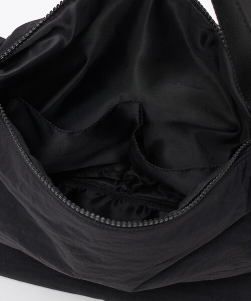 A DAY IN THE LIFE UNITED ARROWS（アデイインザライフユナイテッドアローズ）の「ワッシャー ヘルメット ショルダーバッグ＜A DAY IN THE LIFE＞（ショルダーバッグ・メンズ・ブラック・FREE）」の11枚目の写真
