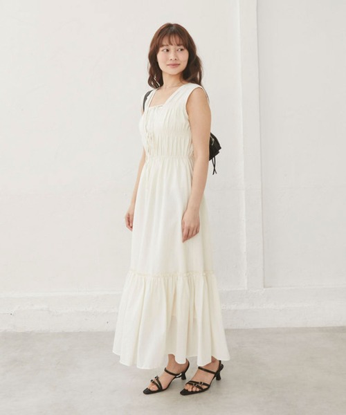 archives(アルシーヴ)の「【シャーリングで華やぐ2wayワンピース】2wayリボンシャーリングノースリワンピース(ワンピース・レディース・グレー/アイボリー/ブラック・MEDIUM)」の19枚目の写真