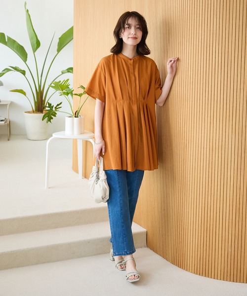 Green Parks(グリーンパークス)の「【WEB限定】ウエストタックシャツチュニックⅢ(シャツ/ブラウス・レディース・ライトブルー/ブラック/オフホワイト/チャコールグレー/オレンジ/キャメル・FREE)」の13枚目の写真