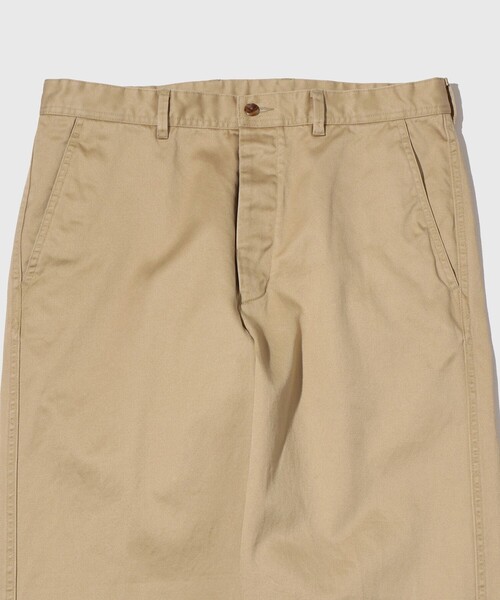 WILD LIFE TAILOR Adam et Rope'(ワイルドテーラーアダムエロペ )の「STRAIGHT CHINO(チノパンツ・メンズ・ベージュ/ネイビー・M/XL/L)」の3枚目の写真