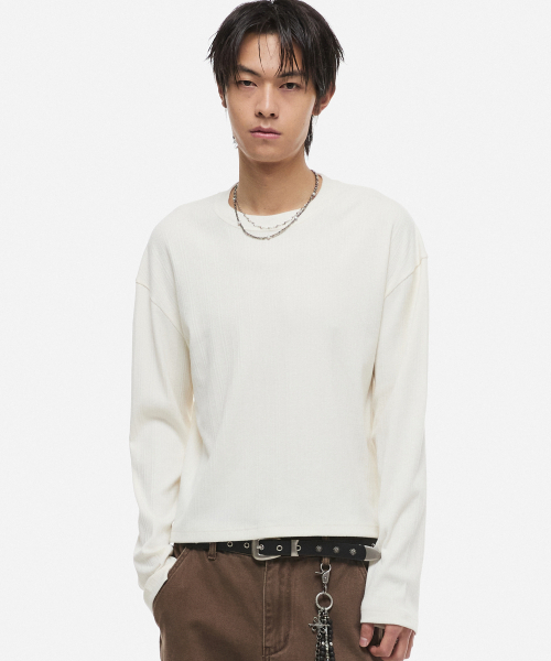 DNSR(ディーエヌエスアール)の「リブクロップロングスリーブアイボリー(Tシャツ/カットソー・メンズ・その他・LARGE/X-LARGE/MEDIUM)」の1枚目の写真