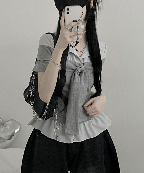 VIVID LADY(ビビッドレディー)の「ストライプシャツドッキング オフショルダー風 半袖トップス(Tシャツ/カットソー・レディース・グレー/ブラック・FREE)」の14枚目の写真