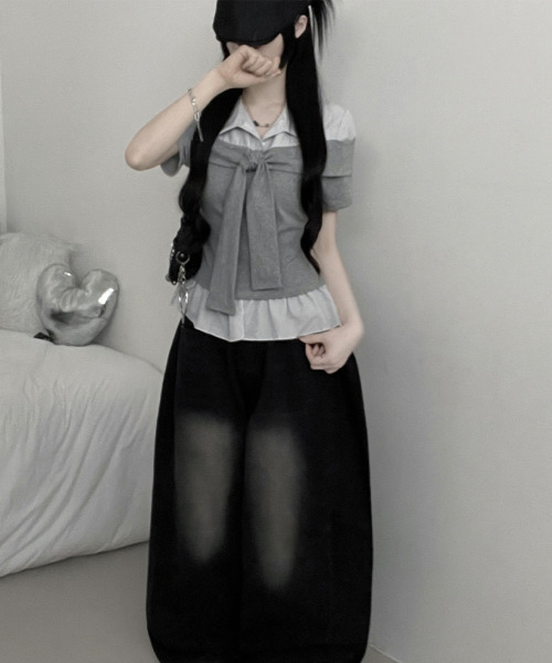 VIVID LADY(ビビッドレディー)の「ストライプシャツドッキング オフショルダー風 半袖トップス(Tシャツ/カットソー・レディース・グレー/ブラック・FREE)」の15枚目の写真