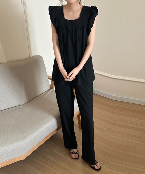 DAY CLOSET（デイ クローゼット）の「【セットアップ】華やぎシルエット。肩フリルスクエアネックトップス+ストレートロングパンツ ルームウェア上下2点セット レディース（ルームウェア/パジャマ・レディース・グレー/ブラック・M/L）」の20枚目の写真