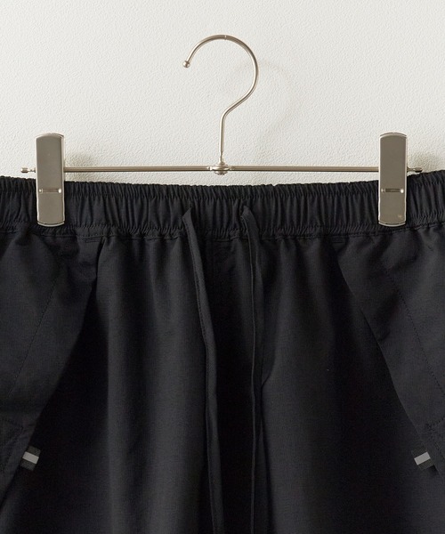 Russell Athletic(ラッセルアスレティック)の「RUSSELL ATHLETIC / ラッセルアスレティック SHELTECH Ripstop Shorts イージーショートパンツ ハーフ メンズ 2026年 夏 夏服(その他パンツ・メンズ・ブラック/ベージュ/サックスブルー・M/L/XL)」の13枚目の写真