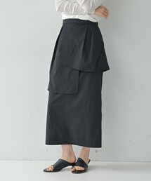 ラップ風タイトスカート