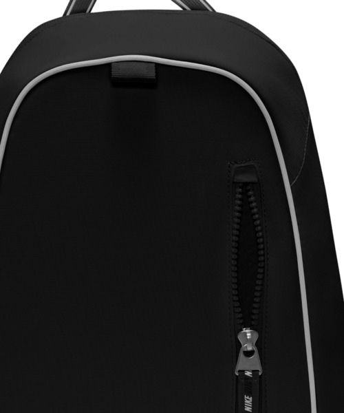 NIKE(ナイキ)の「ナイキ コミュート スリングバッグ (8L) / Nike Commute Sling Bag (8L) IQ1285-010 Black(ボディバッグ/ウエストポーチ・メンズ・ブラック・ONE SIZE)」の5枚目の写真