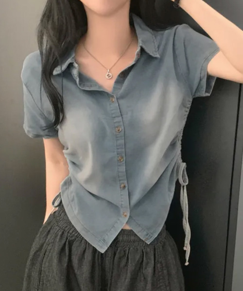 VIVID LADY(ビビッドレディー)の「サイドドロスト デニム半袖シャツ(シャツ/ブラウス・レディース・チャコールグレー/ブルー/ライトブルー・FREE)」の1枚目の写真