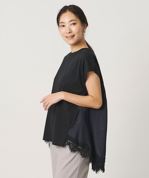 A DAY IN THE LIFE UNITED ARROWS(アデイインザライフユナイテッドアローズ)の「カット×サテン ヘムフレア レースカットソー ブラック&グレー <A DAY IN THE LIFE>(Tシャツ/カットソー・レディース・ブラック/ダークグレー・FREE)」の1枚目の写真
