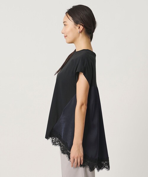 A DAY IN THE LIFE UNITED ARROWS(アデイインザライフユナイテッドアローズ)の「カット×サテン ヘムフレア レースカットソー ブラック&グレー <A DAY IN THE LIFE>(Tシャツ/カットソー・レディース・ブラック/ダークグレー・FREE)」の6枚目の写真
