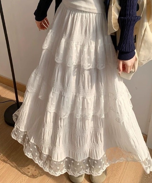 SHERU(シェル)の「多段ティアード 刺繍レースマキシスカート シワ加工柔らかロングスカート 清楚ガーリーレディースボトムス(スカート・レディース・ホワイト・MEDIUM)」の12枚目の写真