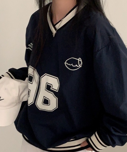 NANEA（ナネア）の「ナンバープリントVネックスポーツT（Tシャツ/カットソー・レディース・ネイビー・LARGE/X-LARGE）」の4枚目の写真