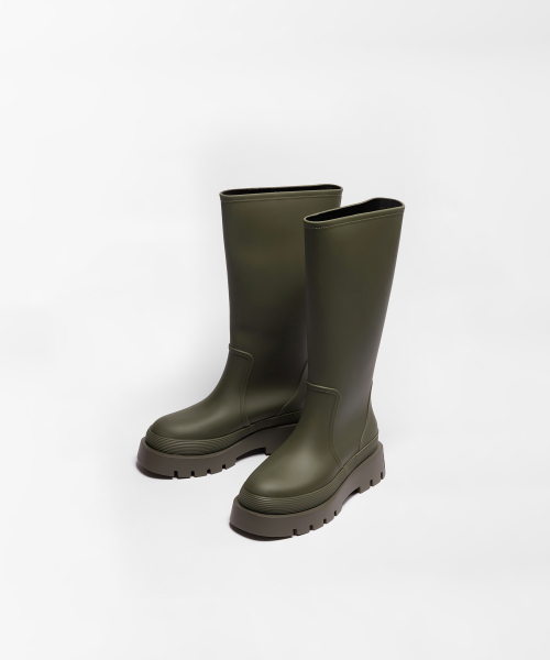 NSWE（ヌシェ）の「VLOCKER ロングレインブーツ7CM (モスカーキ) -NSW101MA（レインシューズ・レディース・カーキ・6/8.5/7.5/6.5）」の3枚目の写真