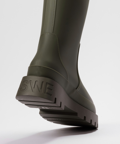 NSWE（ヌシェ）の「VLOCKER ロングレインブーツ7CM (モスカーキ) -NSW101MA（レインシューズ・レディース・カーキ・6/8.5/7.5/6.5）」の6枚目の写真