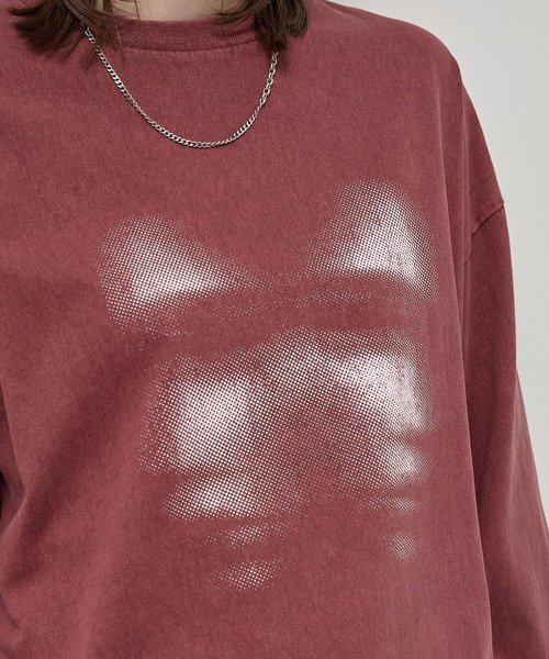 Alfred Alex(アルフレッドアレックス)の「【Alfred Alex】Faded Graphic L/S Tee / ヴィンテージ加工 フェイスグラフィック オーバーサイズロンT(Tシャツ/カットソー・メンズ・ダークネイビー/オリーブ/ブラック/レッド/ブラック系・M/L)」の22枚目の写真