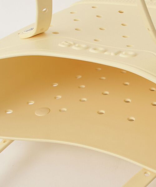 crocs（クロックス）の「クロックス crocs Crocs Classic Medium Tote（トートバッグ・メンズ・ペールイエロー・ONE SIZE）」の8枚目の写真