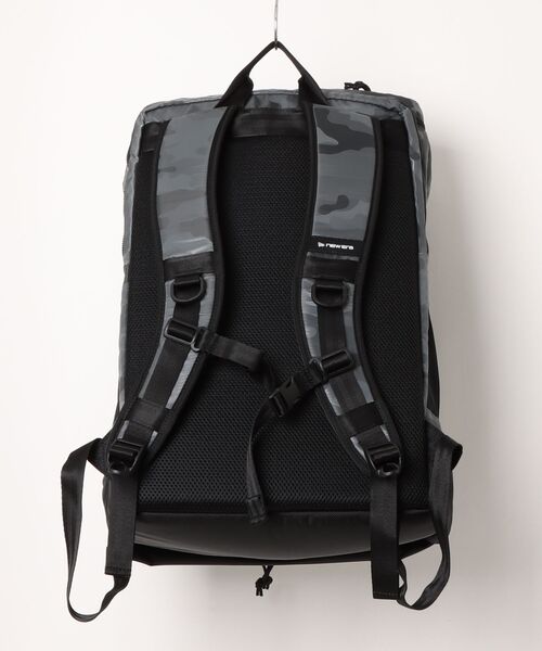 NEW ERA(ニューエラ)の「【NEW ERA/ニューエラ】ボックスパック ラージ 46L ジャカードカモ グレー(バックパック/リュック・メンズ・グレー・FREE)」の2枚目の写真