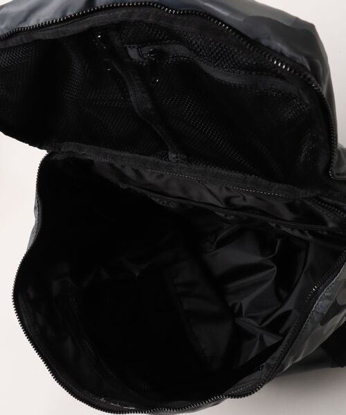 NEW ERA(ニューエラ)の「【NEW ERA/ニューエラ】ボックスパック ラージ 46L ジャカードカモ グレー(バックパック/リュック・メンズ・グレー・FREE)」の4枚目の写真