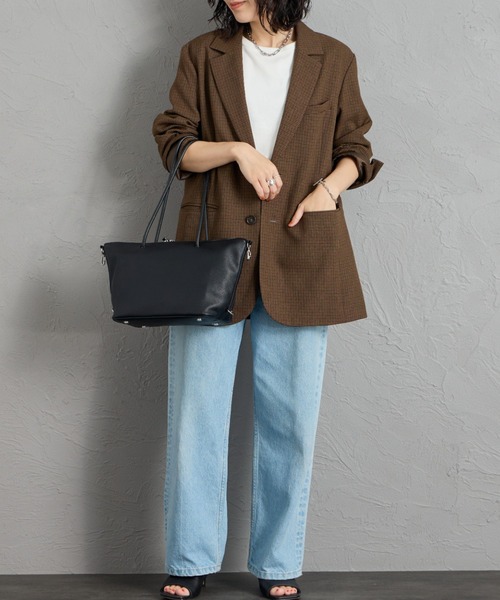 ＆MyuQ（アンドミューク）の「[&MyuQ/アンドミューク] TAMTON ボストントートバッグ（トートバッグ・レディース・ベージュ/ブラック・F）」の4枚目の写真