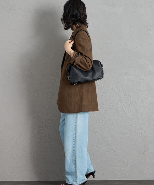 ＆MyuQ（アンドミューク）の「[&MyuQ/アンドミューク] TAMTON ボストントートバッグ（トートバッグ・レディース・ベージュ/ブラック・F）」の8枚目の写真