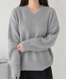 ざっくりVネックセーター